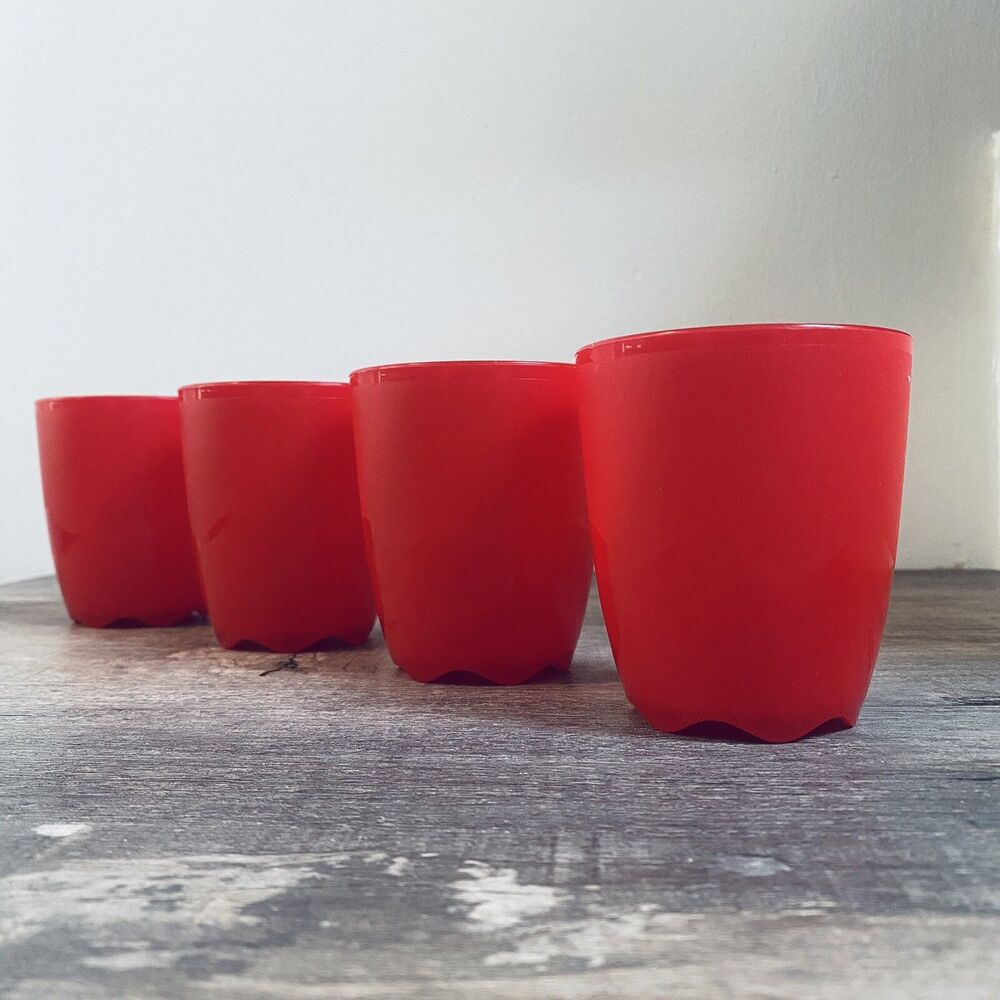 Tupperware Set of 4 Open House Floresta Tumblers 9 oz / 275 ml Lipstick Red
